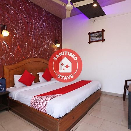 Oyo 75956 Hotel Grand Rourkela Exteriér fotografie
