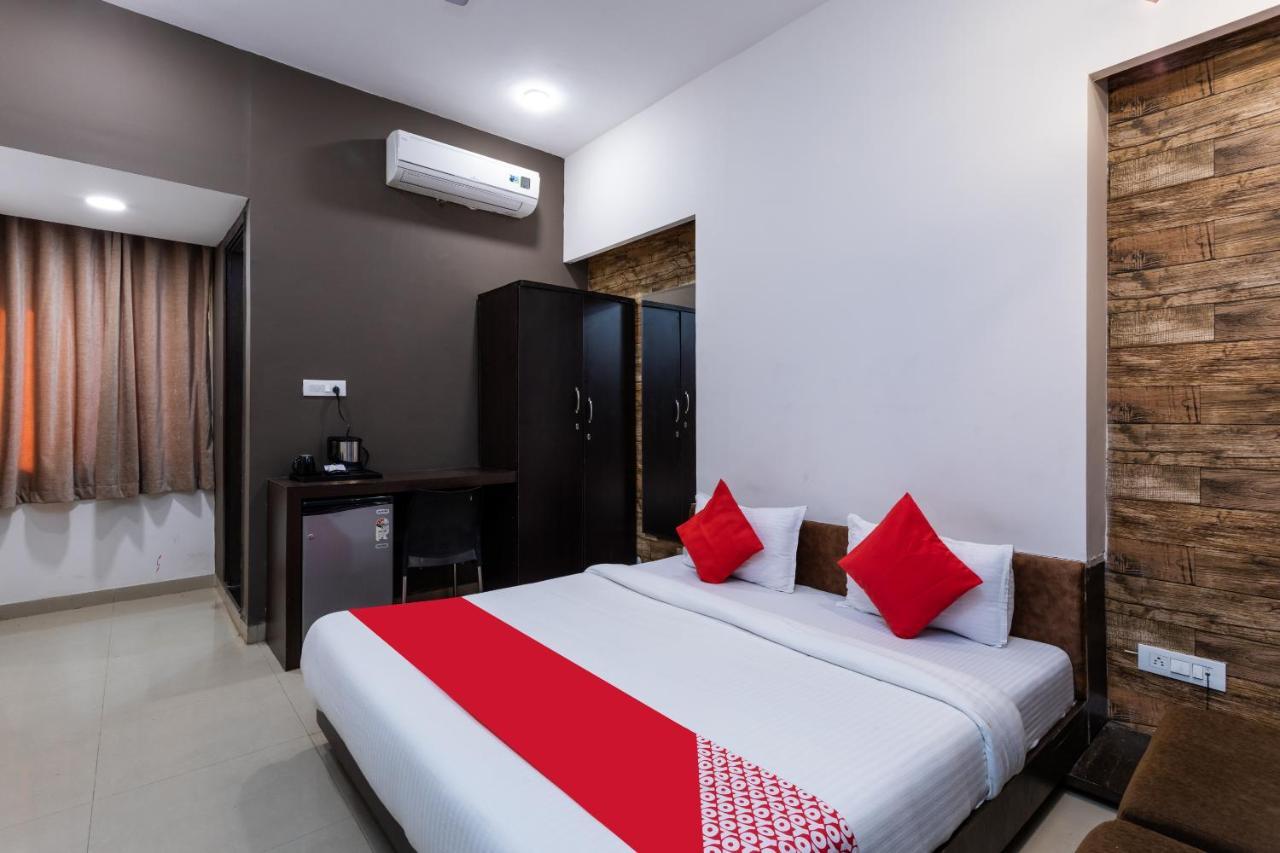 Oyo 75956 Hotel Grand Rourkela Exteriér fotografie